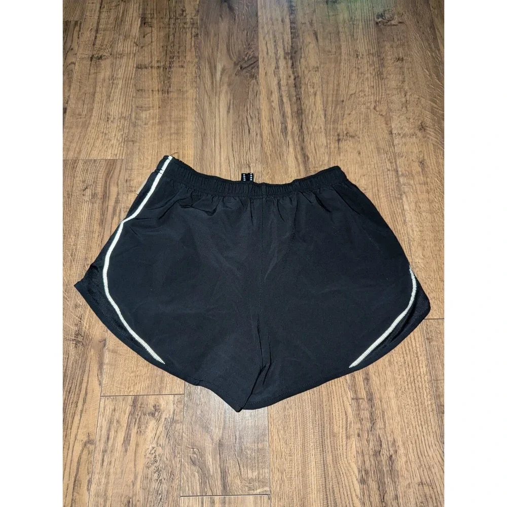 Nike Women's Dri-FIT Division‎ Running Tempo Luxe Shorts DQ5932 Black Size M